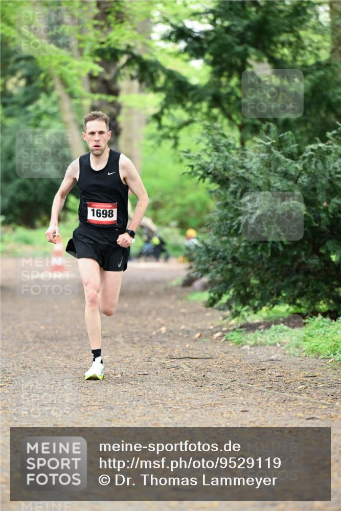 19.04.2026 - Hammer Lauf Dr. Thomas Lammeyer http://msf.ph/oto/9529119 19.04.2026 10:00:46 Laufen 1698 meine-sportfotos.de