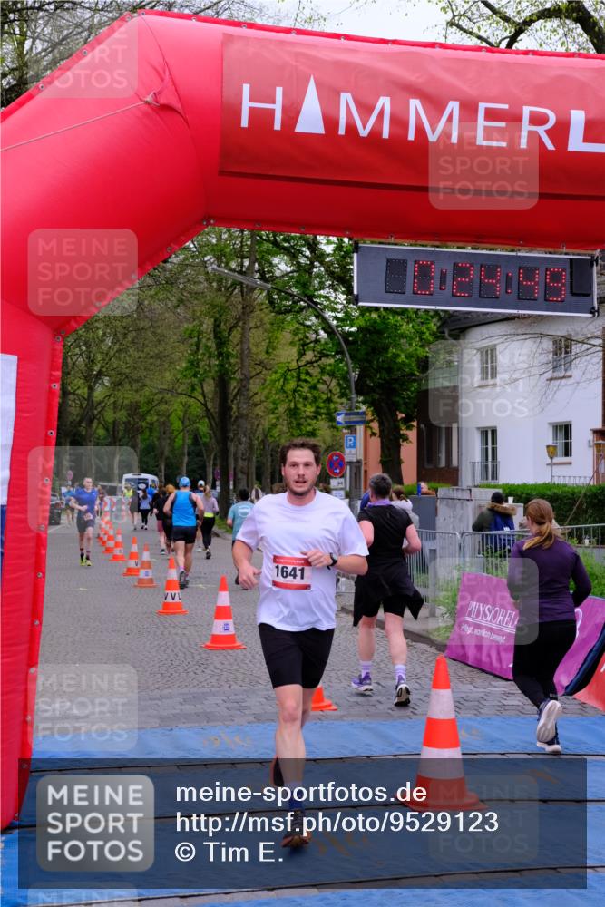 19.04.2026 - Hammer Lauf Tim E. http://msf.ph/oto/9529123 19.04.2026 10:09:58 Ziel 143, 672, 1114, 1298, 1356, 1641, 1700, 1731, 1763 meine-sportfotos.de