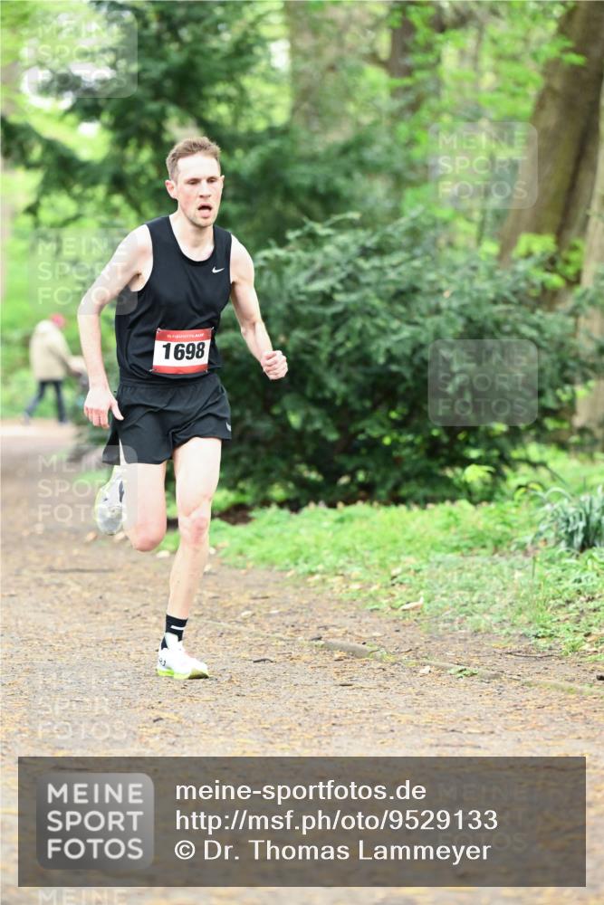 19.04.2026 - Hammer Lauf Dr. Thomas Lammeyer http://msf.ph/oto/9529133 19.04.2026 10:00:47 Laufen 1698 meine-sportfotos.de