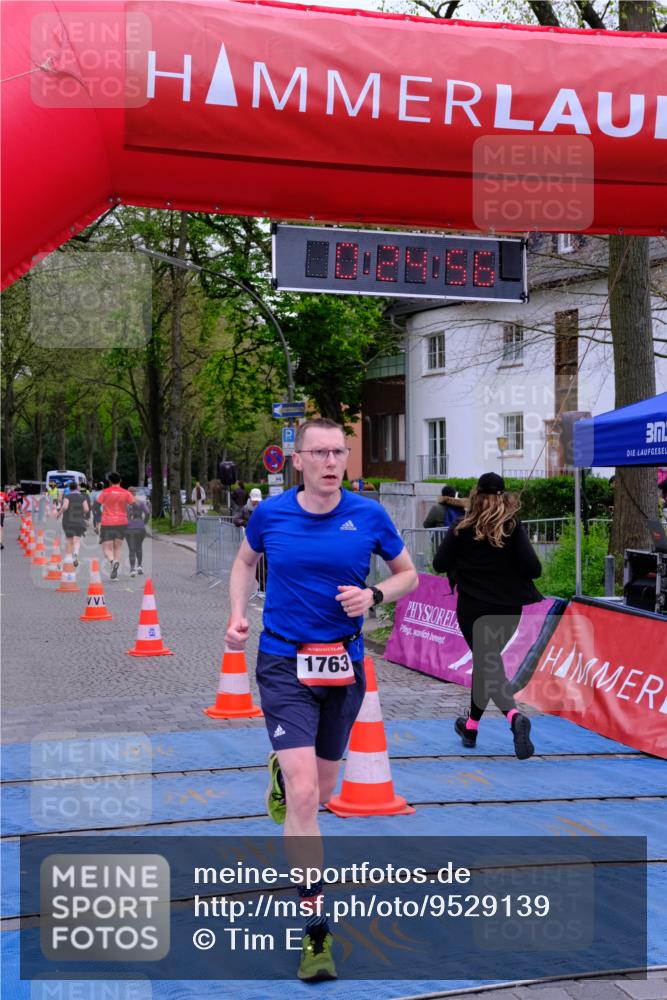 19.04.2026 - Hammer Lauf Tim E. http://msf.ph/oto/9529139 19.04.2026 10:10:04 Ziel 143, 653, 665, 1763, 1850 meine-sportfotos.de