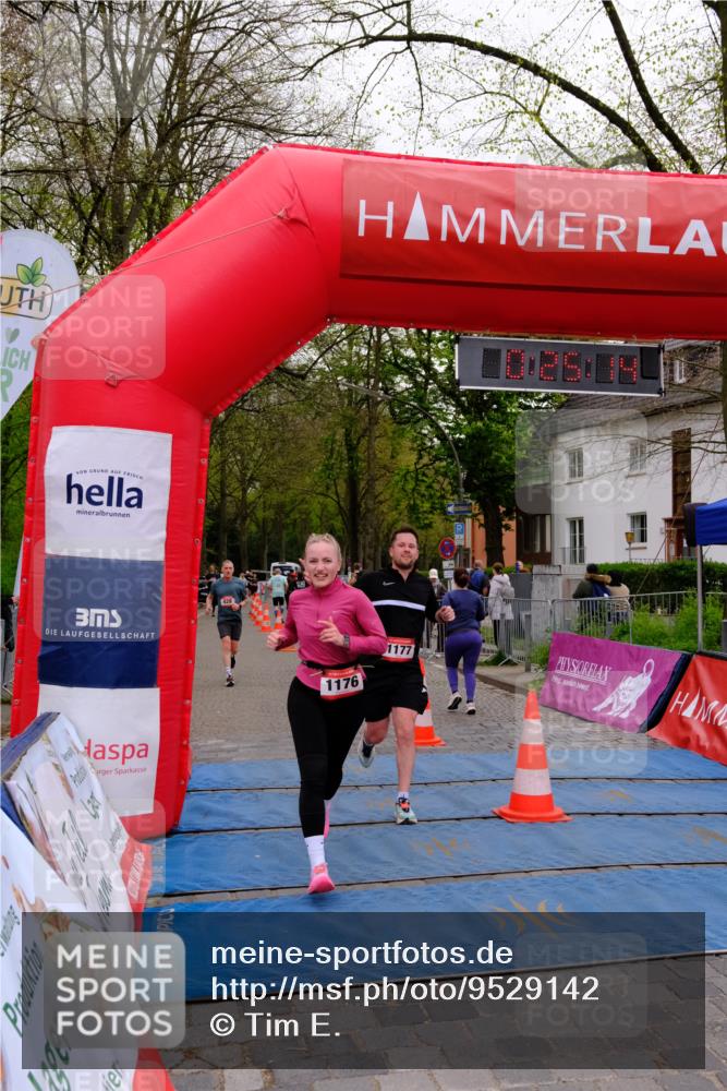 19.04.2026 - Hammer Lauf Tim E. http://msf.ph/oto/9529142 19.04.2026 10:10:23 Ziel 251, 332, 428, 1176, 1177, 1303 meine-sportfotos.de