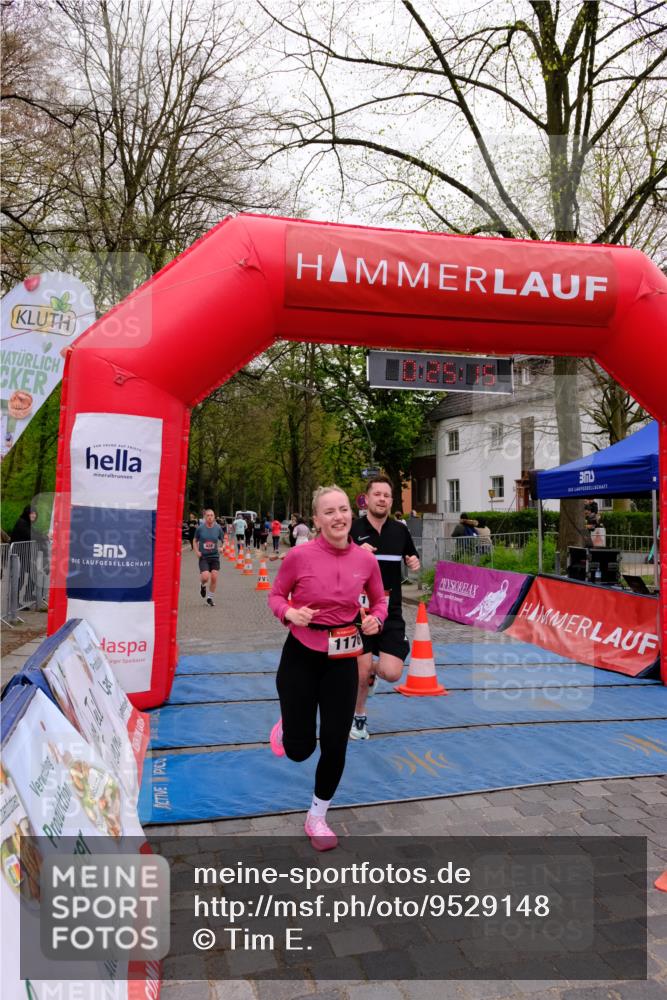 19.04.2026 - Hammer Lauf Tim E. http://msf.ph/oto/9529148 19.04.2026 10:10:24 Ziel 251, 332, 428, 1176, 1177, 1303 meine-sportfotos.de