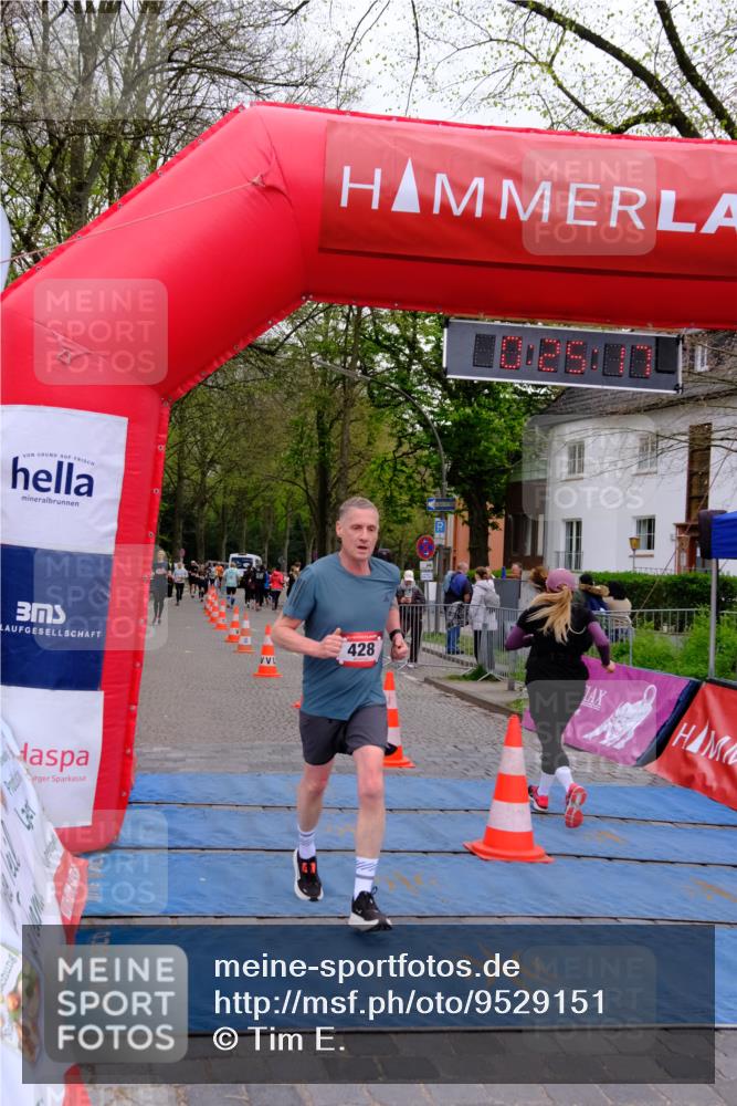 19.04.2026 - Hammer Lauf Tim E. http://msf.ph/oto/9529151 19.04.2026 10:10:26 Ziel 251, 332, 428, 1176, 1177, 1303 meine-sportfotos.de