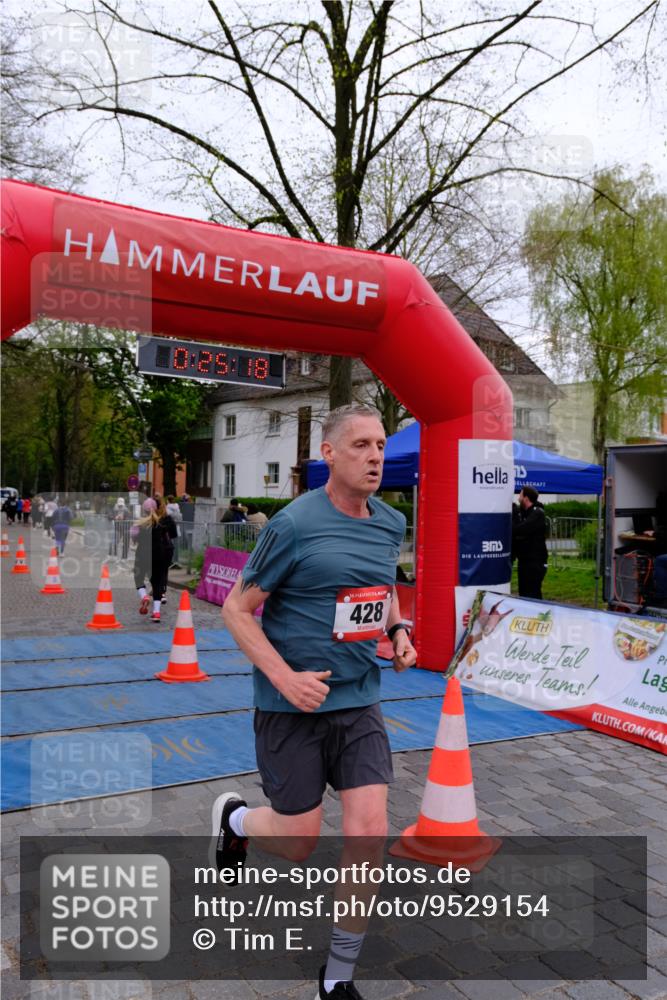19.04.2026 - Hammer Lauf Tim E. http://msf.ph/oto/9529154 19.04.2026 10:10:27 Ziel 251, 332, 428, 1176, 1177, 1827 meine-sportfotos.de