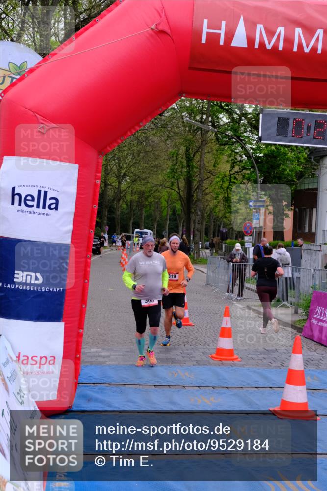 19.04.2026 - Hammer Lauf Tim E. http://msf.ph/oto/9529184 19.04.2026 10:10:45 Ziel 166, 305, 319, 405, 491, 704, 836, 1639 meine-sportfotos.de