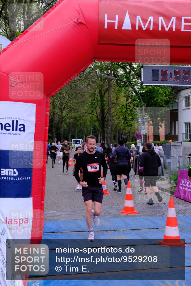 19.04.2026 - Hammer Lauf Tim E. http://msf.ph/oto/9529208 19.04.2026 10:10:59 Ziel 116, 258, 330, 484, 765, 901, 937, 999, 1063, 1140, 1182, 1759, 1772 meine-sportfotos.de