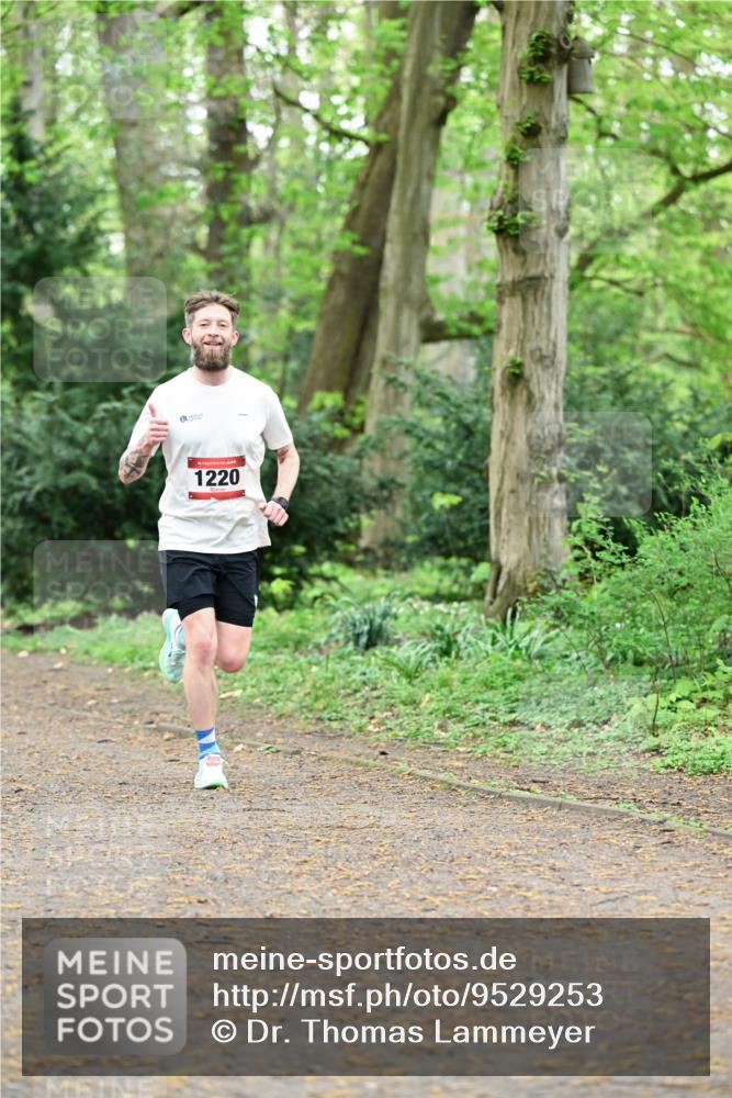 19.04.2026 - Hammer Lauf Dr. Thomas Lammeyer http://msf.ph/oto/9529253 19.04.2026 10:01:52 Laufen 1220 meine-sportfotos.de