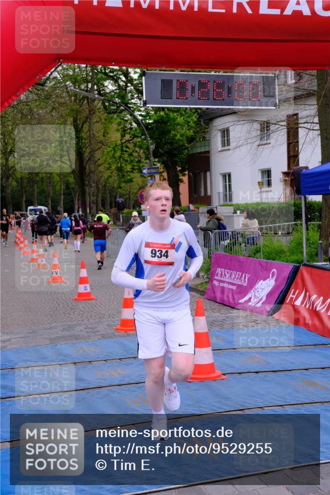 19.04.2026 - Hammer Lauf Tim E. http://msf.ph/oto/9529255 19.04.2026 10:11:09 Ziel 359, 492, 493, 756, 934, 1293, 1294 meine-sportfotos.de
