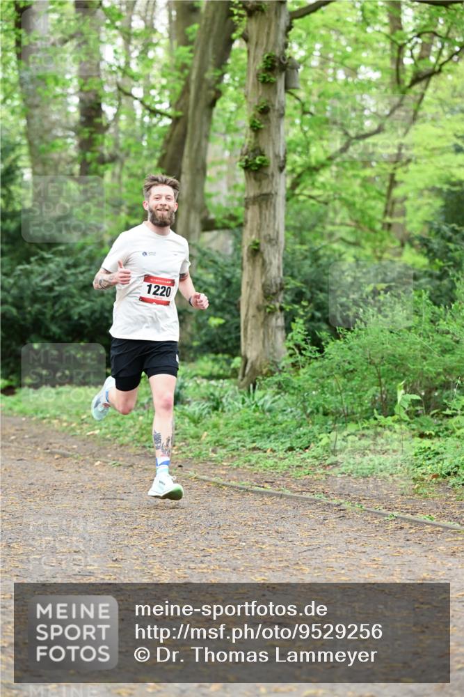 19.04.2026 - Hammer Lauf Dr. Thomas Lammeyer http://msf.ph/oto/9529256 19.04.2026 10:01:52 Laufen 1220 meine-sportfotos.de