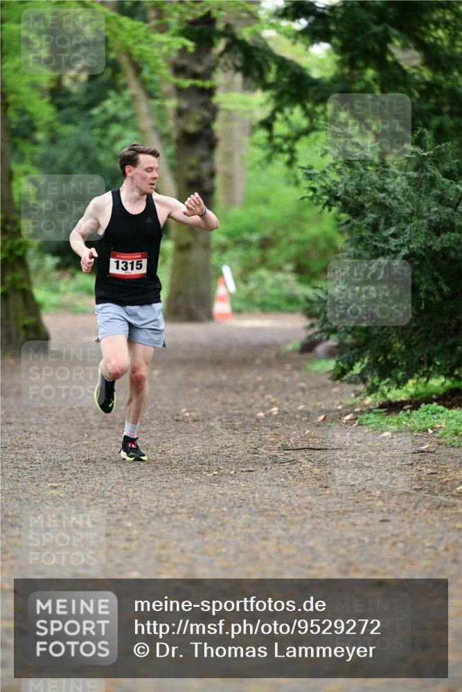 19.04.2026 - Hammer Lauf Dr. Thomas Lammeyer http://msf.ph/oto/9529272 19.04.2026 10:02:00 Laufen 1315 meine-sportfotos.de