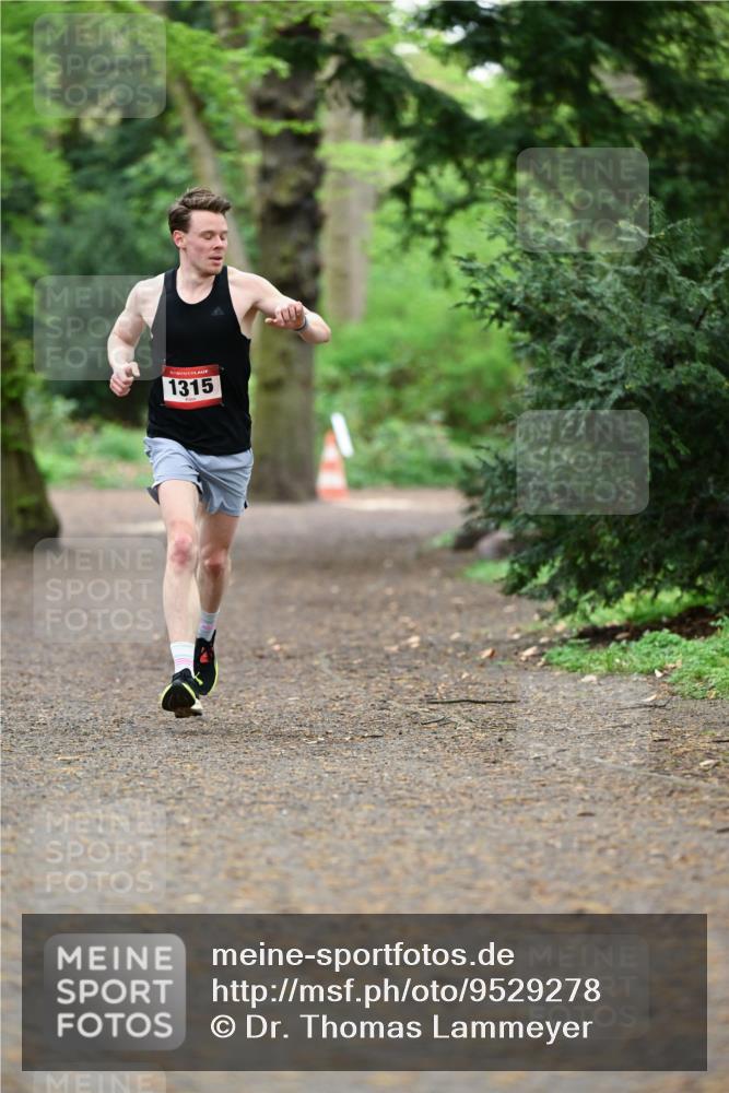 19.04.2026 - Hammer Lauf Dr. Thomas Lammeyer http://msf.ph/oto/9529278 19.04.2026 10:02:00 Laufen 1315 meine-sportfotos.de