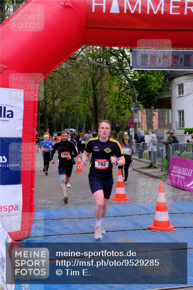 19.04.2026 - Hammer Lauf Tim E. http://msf.ph/oto/9529285 19.04.2026 10:11:23 Ziel 277, 287, 431, 782, 792, 1127, 1754, 1860, 1866 meine-sportfotos.de
