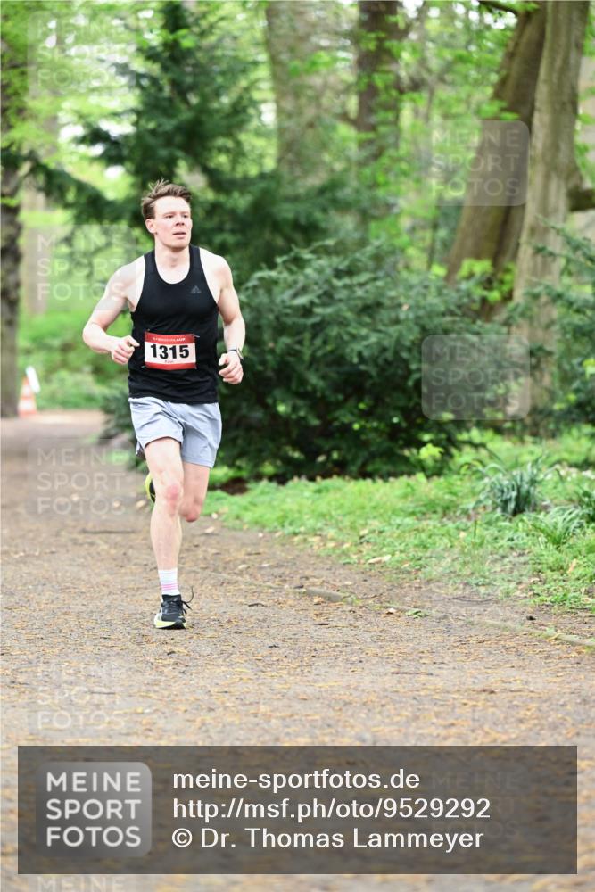 19.04.2026 - Hammer Lauf Dr. Thomas Lammeyer http://msf.ph/oto/9529292 19.04.2026 10:02:01 Laufen 1315 meine-sportfotos.de