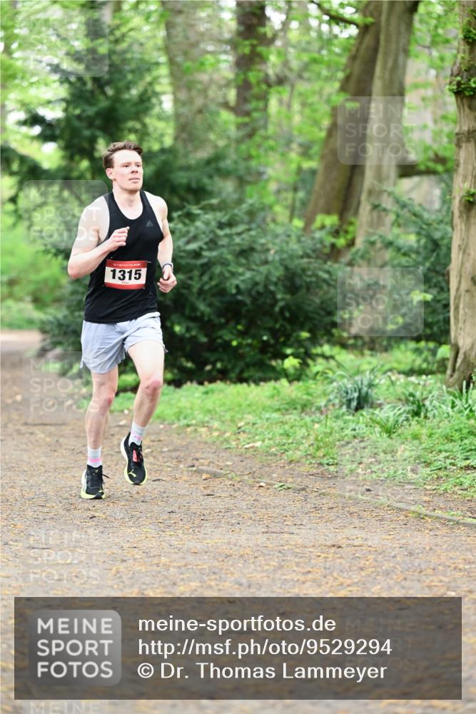 19.04.2026 - Hammer Lauf Dr. Thomas Lammeyer http://msf.ph/oto/9529294 19.04.2026 10:02:01 Laufen 1315 meine-sportfotos.de