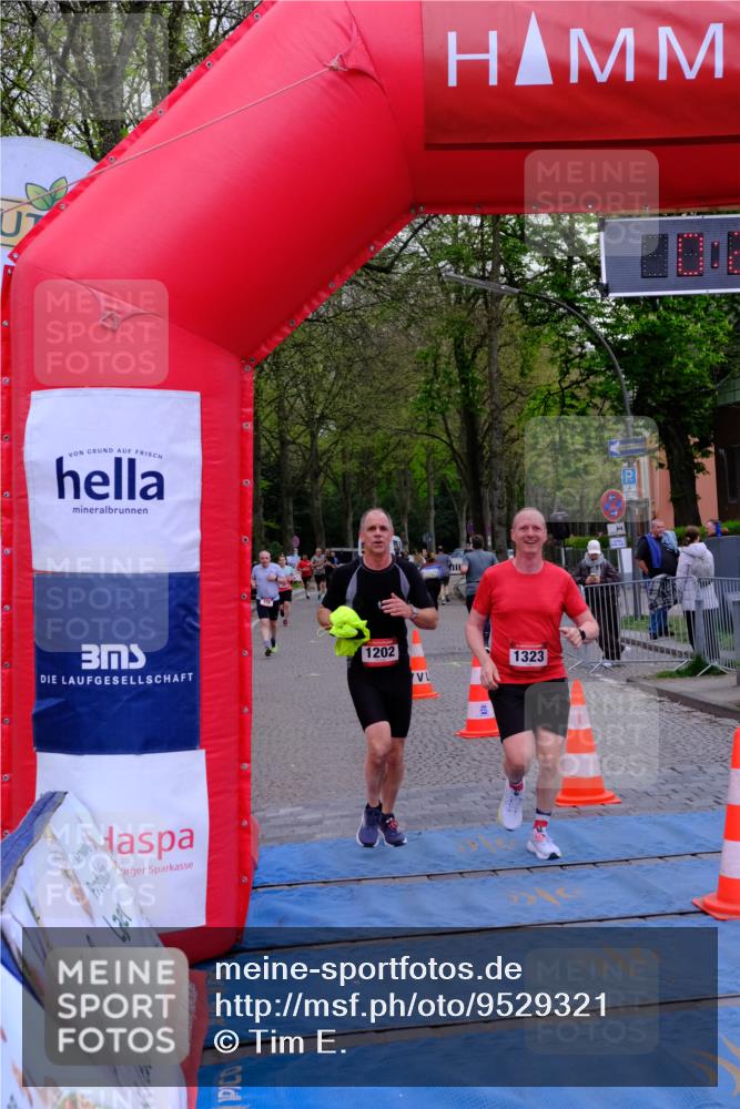 19.04.2026 - Hammer Lauf Tim E. http://msf.ph/oto/9529321 19.04.2026 10:11:31 Ziel 119, 186, 375, 1202, 1323, 1717 meine-sportfotos.de