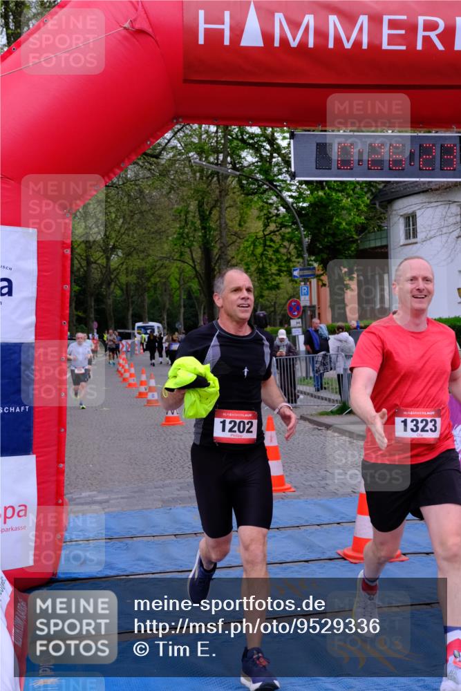 19.04.2026 - Hammer Lauf Tim E. http://msf.ph/oto/9529336 19.04.2026 10:11:32 Ziel 119, 186, 187, 375, 1202, 1323, 1717 meine-sportfotos.de