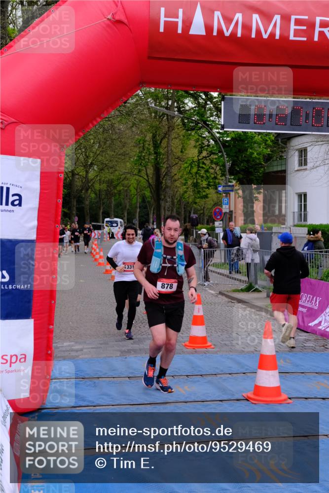 19.04.2026 - Hammer Lauf Tim E. http://msf.ph/oto/9529469 19.04.2026 10:12:17 Ziel 216, 229, 230, 288, 289, 312, 847, 878, 996, 1331 meine-sportfotos.de