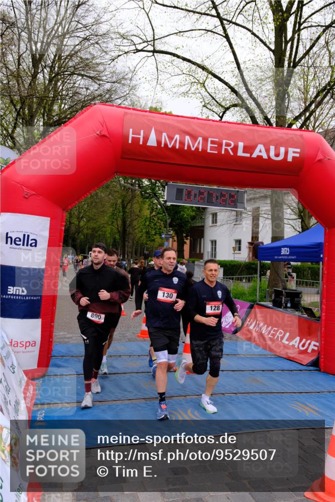 19.04.2026 - Hammer Lauf Tim E. http://msf.ph/oto/9529507 19.04.2026 10:12:30 Ziel 128, 130, 228, 271, 272, 302, 348, 477, 891, 966, 1792, 1823, 1859 meine-sportfotos.de