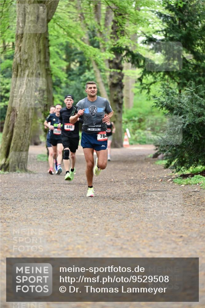 19.04.2026 - Hammer Lauf Dr. Thomas Lammeyer http://msf.ph/oto/9529508 19.04.2026 10:03:13 Laufen 1233, 440, 784 meine-sportfotos.de