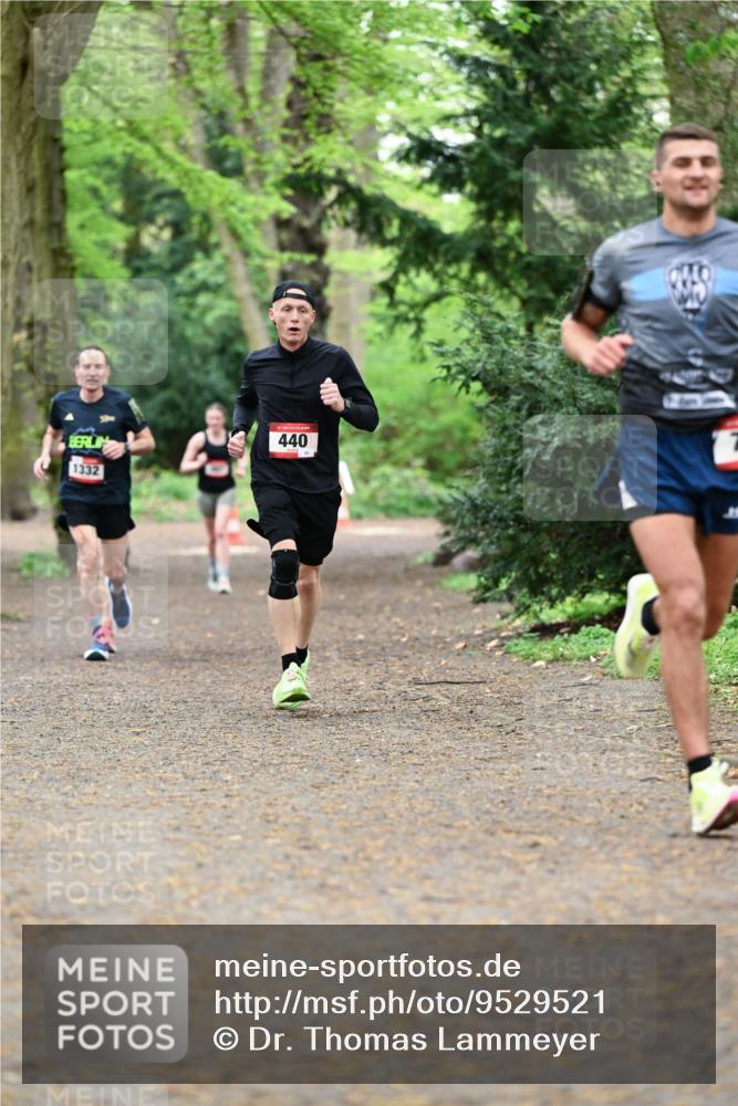 19.04.2026 - Hammer Lauf Dr. Thomas Lammeyer http://msf.ph/oto/9529521 19.04.2026 10:03:14 Laufen 1332, 440 meine-sportfotos.de