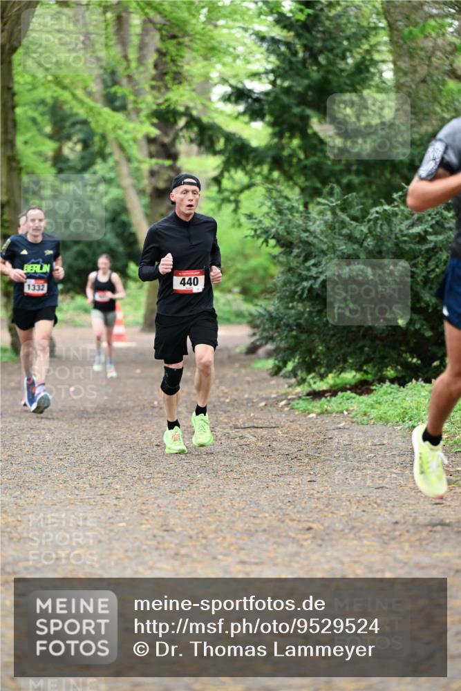19.04.2026 - Hammer Lauf Dr. Thomas Lammeyer http://msf.ph/oto/9529524 19.04.2026 10:03:15 Laufen 1332, 440 meine-sportfotos.de