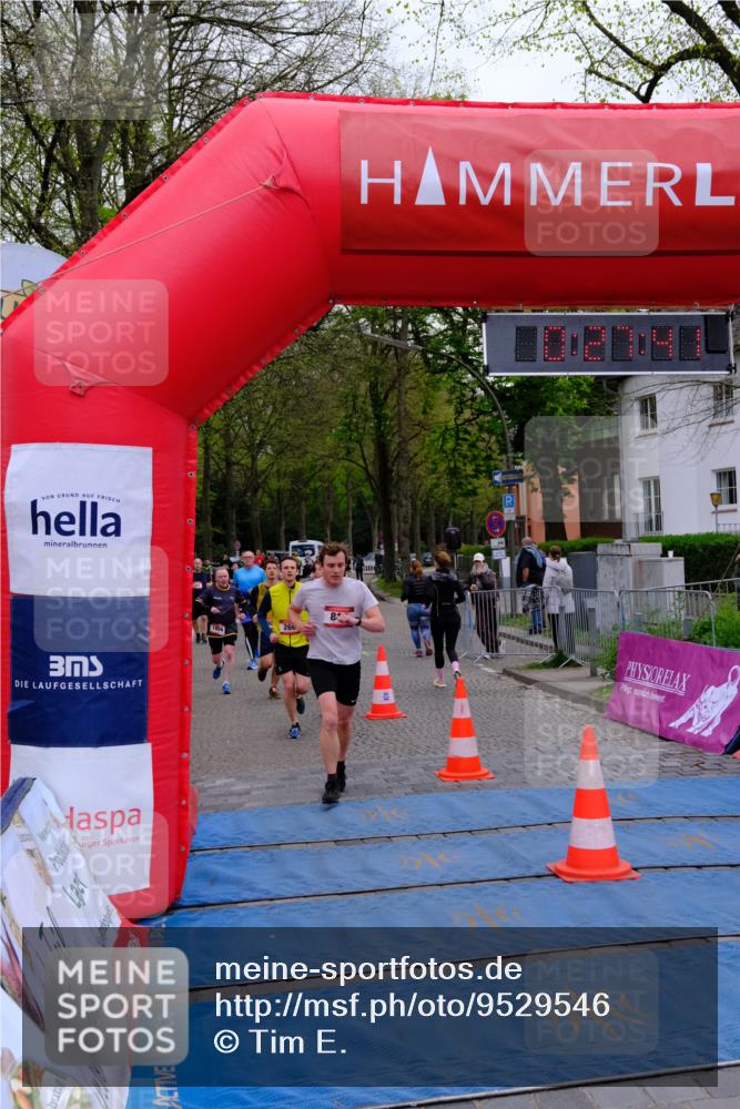 19.04.2026 - Hammer Lauf Tim E. http://msf.ph/oto/9529546 19.04.2026 10:12:49 Ziel 266, 526, 1079, 1144, 1247, 1602, 1727, 1735, 1854, 1900, 1901 meine-sportfotos.de