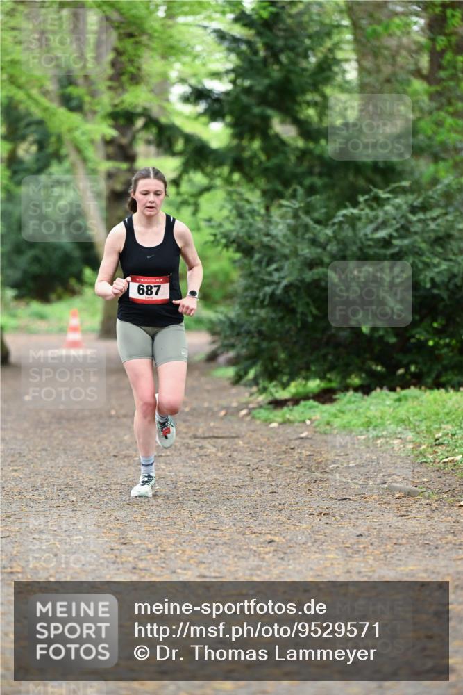 19.04.2026 - Hammer Lauf Dr. Thomas Lammeyer http://msf.ph/oto/9529571 19.04.2026 10:03:22 Laufen 687 meine-sportfotos.de