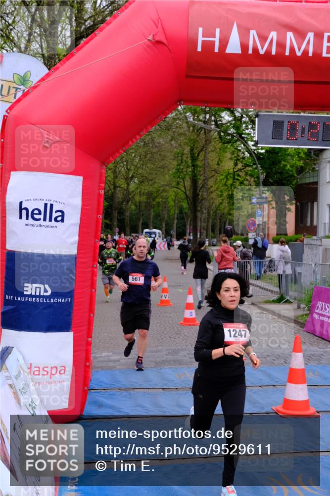 19.04.2026 - Hammer Lauf Tim E. http://msf.ph/oto/9529611 19.04.2026 10:12:55 Ziel 266, 300, 320, 526, 561, 813, 1144, 1247, 1602, 1854, 1900, 1901 meine-sportfotos.de