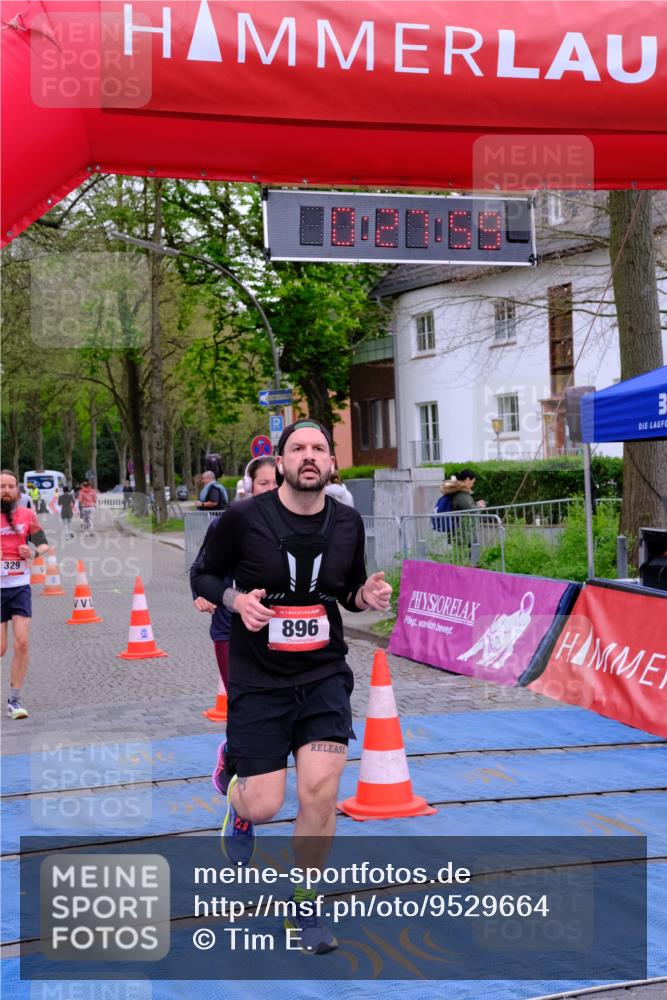 19.04.2026 - Hammer Lauf Tim E. http://msf.ph/oto/9529664 19.04.2026 10:13:07 Ziel 165, 284, 329, 585, 896, 994, 1297, 1736 meine-sportfotos.de