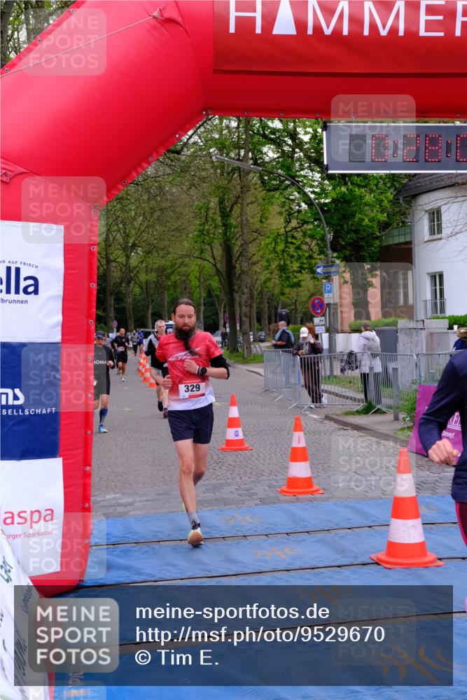 19.04.2026 - Hammer Lauf Tim E. http://msf.ph/oto/9529670 19.04.2026 10:13:08 Ziel 165, 284, 329, 401, 585, 896, 994, 1297, 1736 meine-sportfotos.de