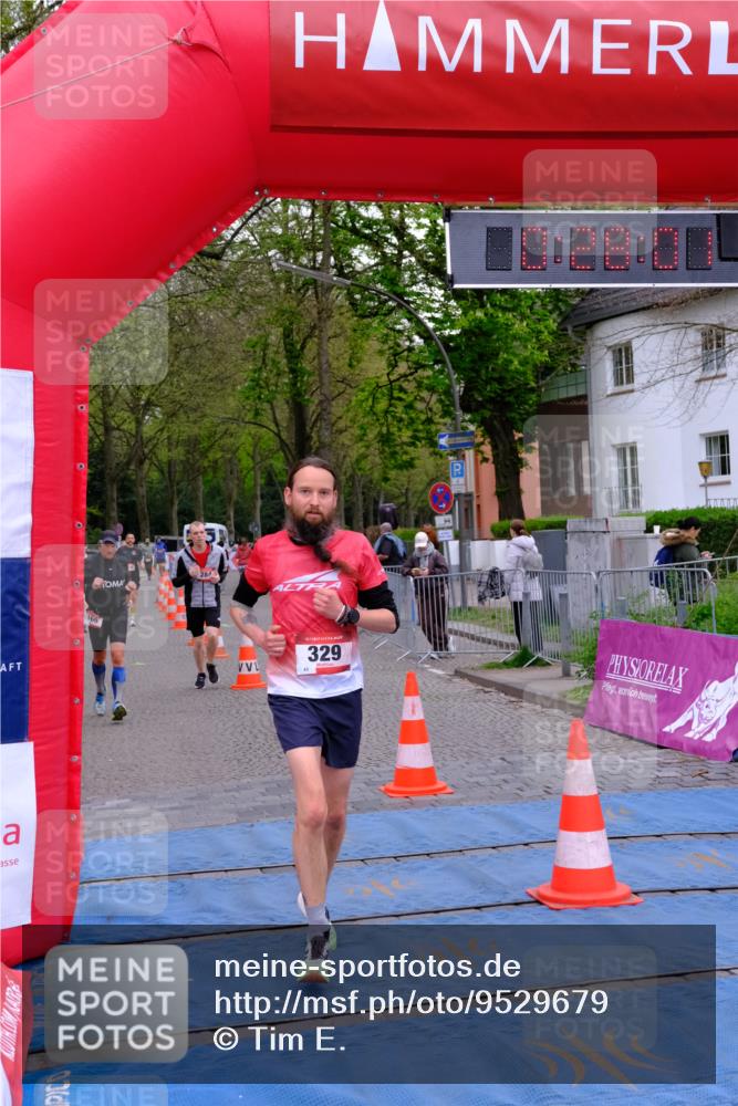 19.04.2026 - Hammer Lauf Tim E. http://msf.ph/oto/9529679 19.04.2026 10:13:08 Ziel 165, 284, 329, 401, 585, 896, 994, 1297, 1736 meine-sportfotos.de