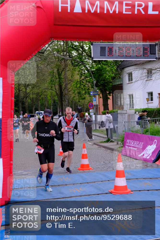 19.04.2026 - Hammer Lauf Tim E. http://msf.ph/oto/9529688 19.04.2026 10:13:11 Ziel 165, 284, 329, 401, 896, 1083, 1267, 1297, 1736, 1851 meine-sportfotos.de