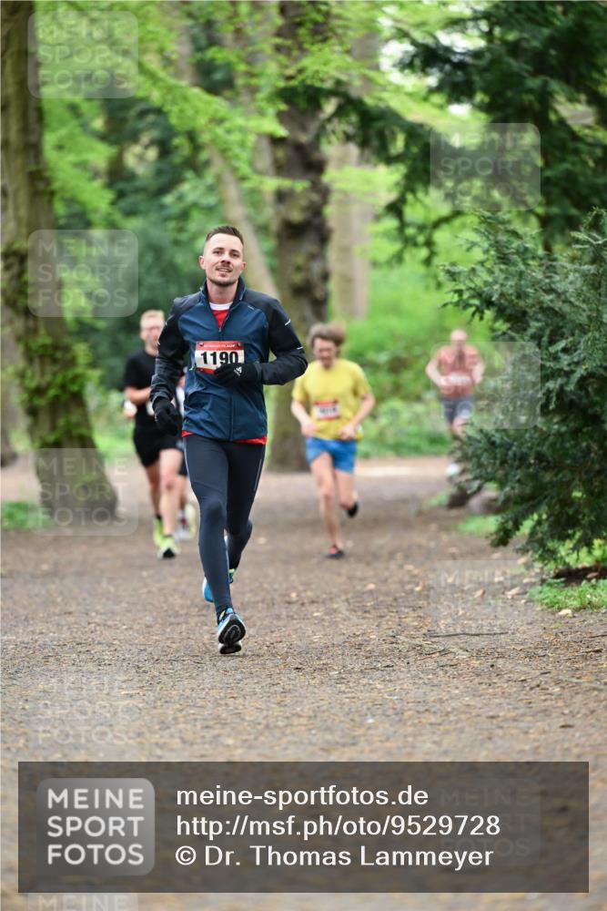 19.04.2026 - Hammer Lauf Dr. Thomas Lammeyer http://msf.ph/oto/9529728 19.04.2026 10:04:12 Laufen 1190 meine-sportfotos.de