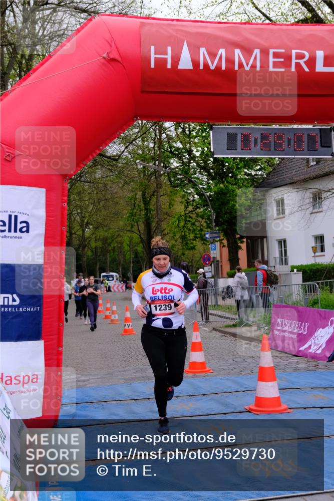 19.04.2026 - Hammer Lauf Tim E. http://msf.ph/oto/9529730 19.04.2026 10:14:15 Ziel 328, 710, 1239 meine-sportfotos.de