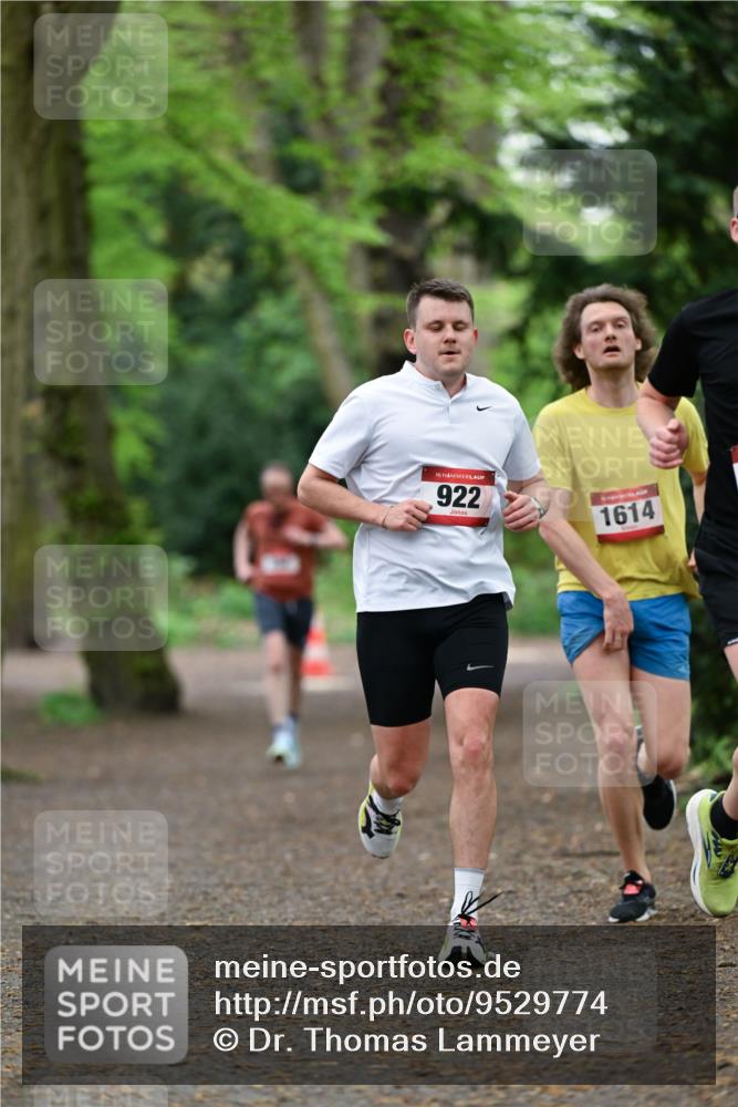 19.04.2026 - Hammer Lauf Dr. Thomas Lammeyer http://msf.ph/oto/9529774 19.04.2026 10:04:19 Laufen 922, 1614 meine-sportfotos.de