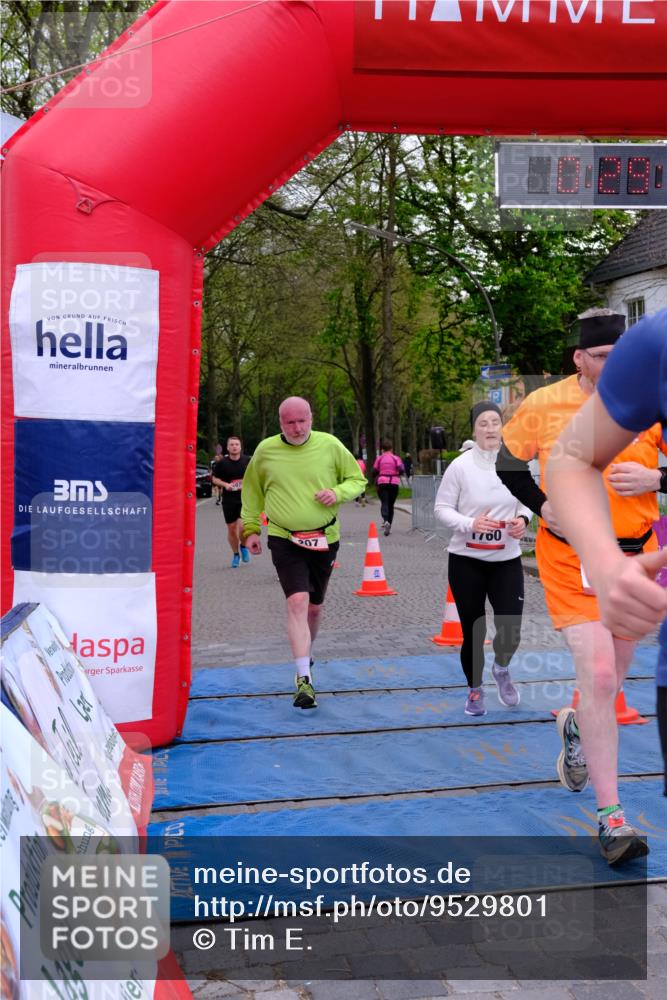 19.04.2026 - Hammer Lauf Tim E. http://msf.ph/oto/9529801 19.04.2026 10:14:31 Ziel 260, 366, 544, 579, 783, 1075, 1091, 1638, 1760 meine-sportfotos.de