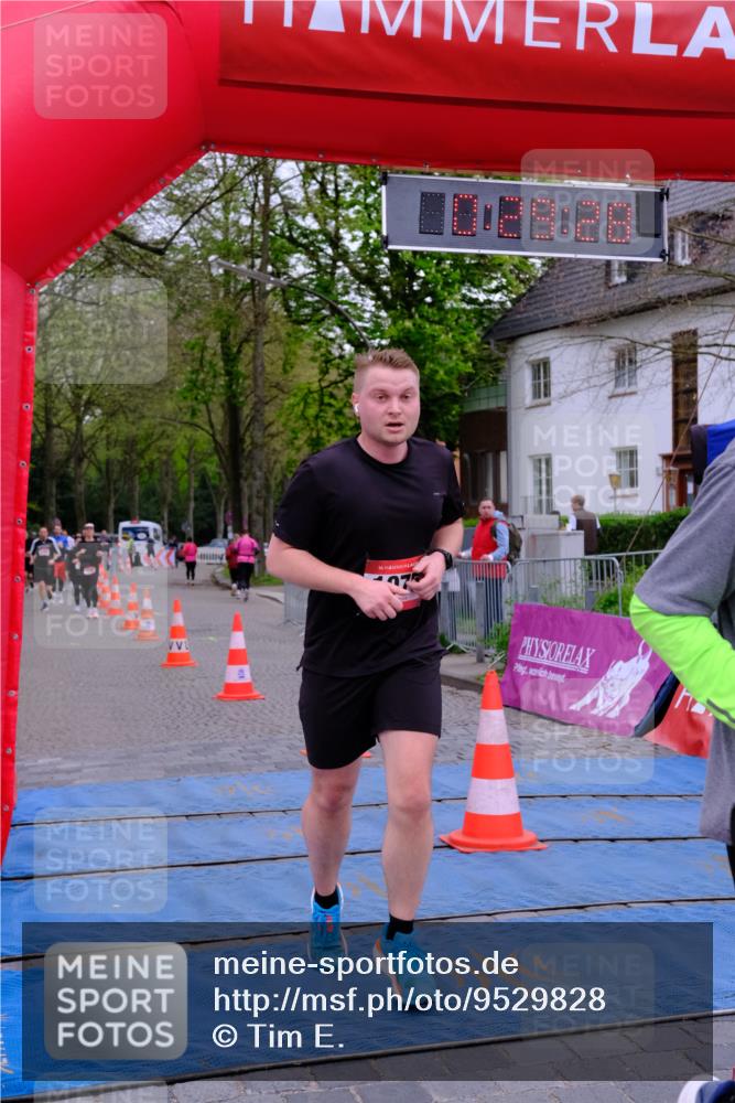 19.04.2026 - Hammer Lauf Tim E. http://msf.ph/oto/9529828 19.04.2026 10:14:36 Ziel 219, 220, 260, 611, 612, 715, 1075, 1091, 1638, 1760 meine-sportfotos.de