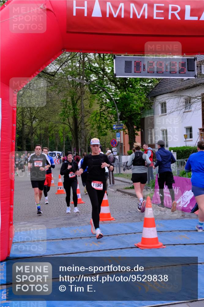 19.04.2026 - Hammer Lauf Tim E. http://msf.ph/oto/9529838 19.04.2026 10:14:43 Ziel 215, 219, 220, 234, 425, 611, 612, 715, 1133, 1150, 1249, 1818 meine-sportfotos.de