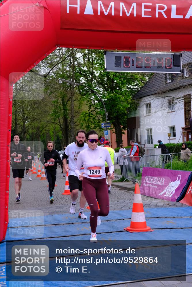 19.04.2026 - Hammer Lauf Tim E. http://msf.ph/oto/9529864 19.04.2026 10:14:48 Ziel 215, 234, 551, 613, 1133, 1150, 1201, 1249, 1818 meine-sportfotos.de
