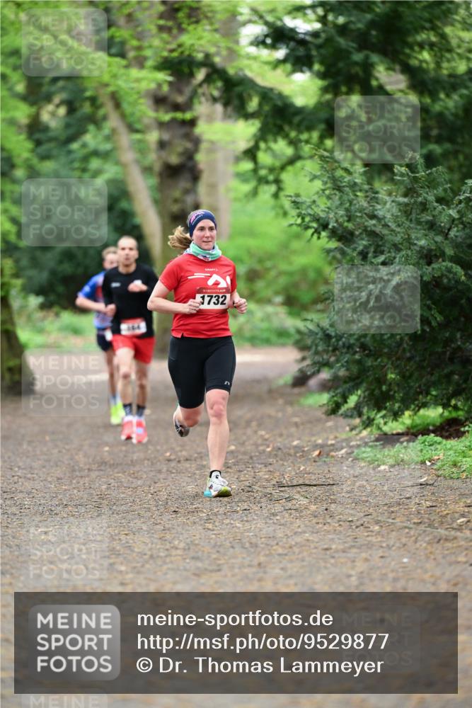 19.04.2026 - Hammer Lauf Dr. Thomas Lammeyer http://msf.ph/oto/9529877 19.04.2026 10:04:45 Laufen 104, 1732 meine-sportfotos.de