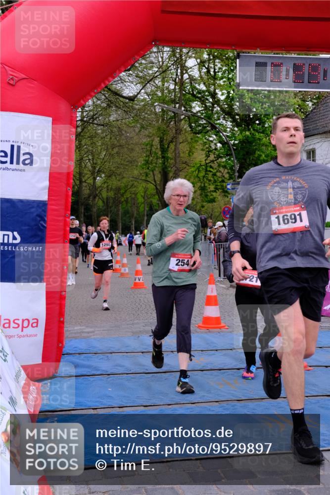 19.04.2026 - Hammer Lauf Tim E. http://msf.ph/oto/9529897 19.04.2026 10:14:56 Ziel 254, 352, 628, 777, 778, 941, 1201, 1290, 1608, 1691, 1721 meine-sportfotos.de
