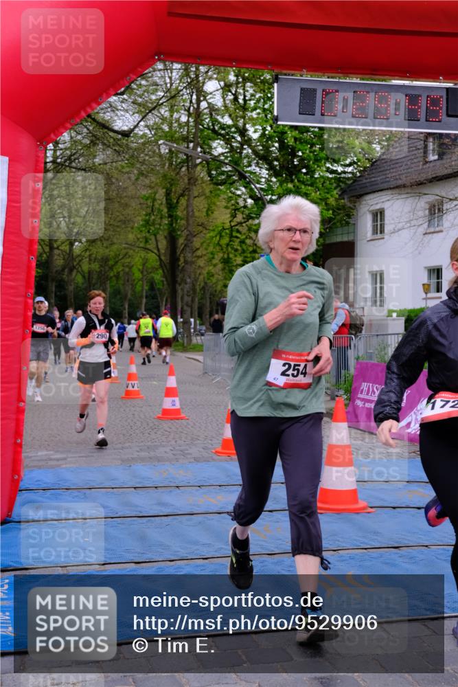 19.04.2026 - Hammer Lauf Tim E. http://msf.ph/oto/9529906 19.04.2026 10:14:57 Ziel 254, 352, 628, 777, 778, 941, 1290, 1608, 1691, 1721 meine-sportfotos.de