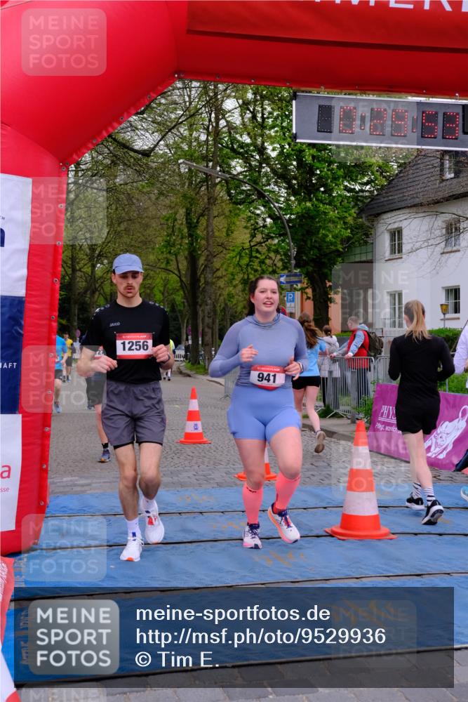 19.04.2026 - Hammer Lauf Tim E. http://msf.ph/oto/9529936 19.04.2026 10:15:00 Ziel 114, 254, 628, 777, 778, 941, 1279, 1290, 1329, 1691, 1721 meine-sportfotos.de