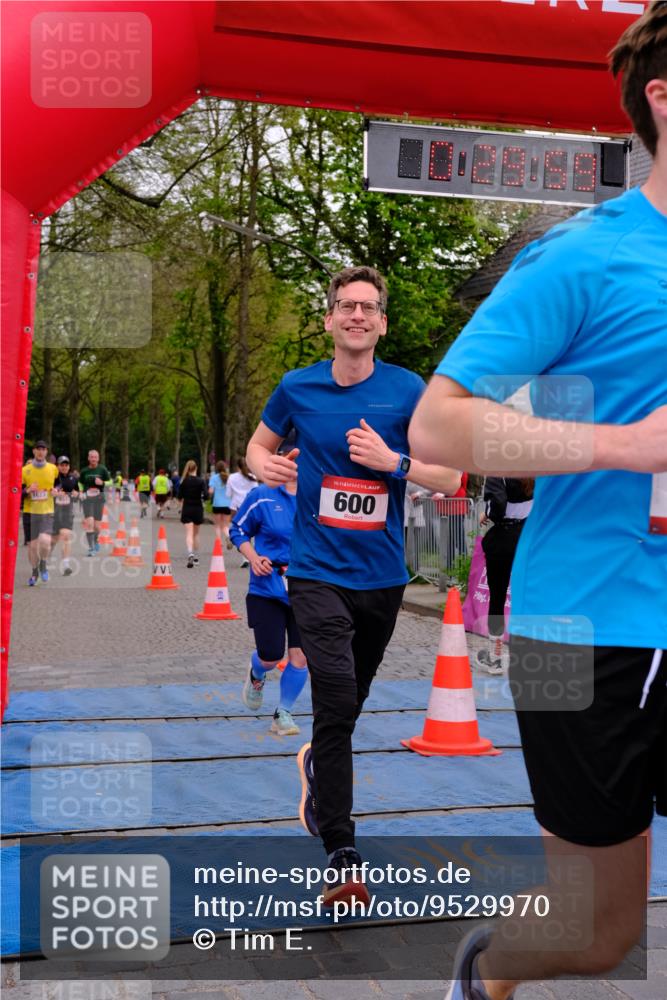19.04.2026 - Hammer Lauf Tim E. http://msf.ph/oto/9529970 19.04.2026 10:15:07 Ziel 114, 422, 424, 600, 651, 808, 955, 1157, 1279, 1329, 1623 meine-sportfotos.de