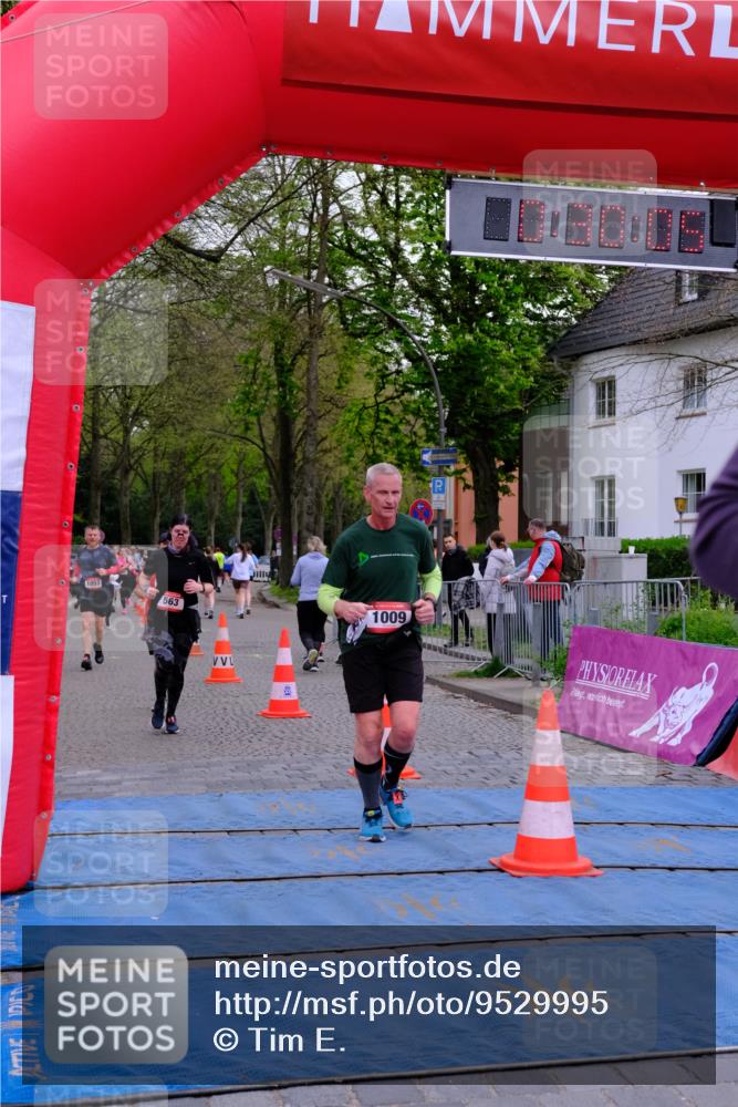 19.04.2026 - Hammer Lauf Tim E. http://msf.ph/oto/9529995 19.04.2026 10:15:13 Ziel 563, 651, 955, 1009, 1053, 1230, 1623 meine-sportfotos.de