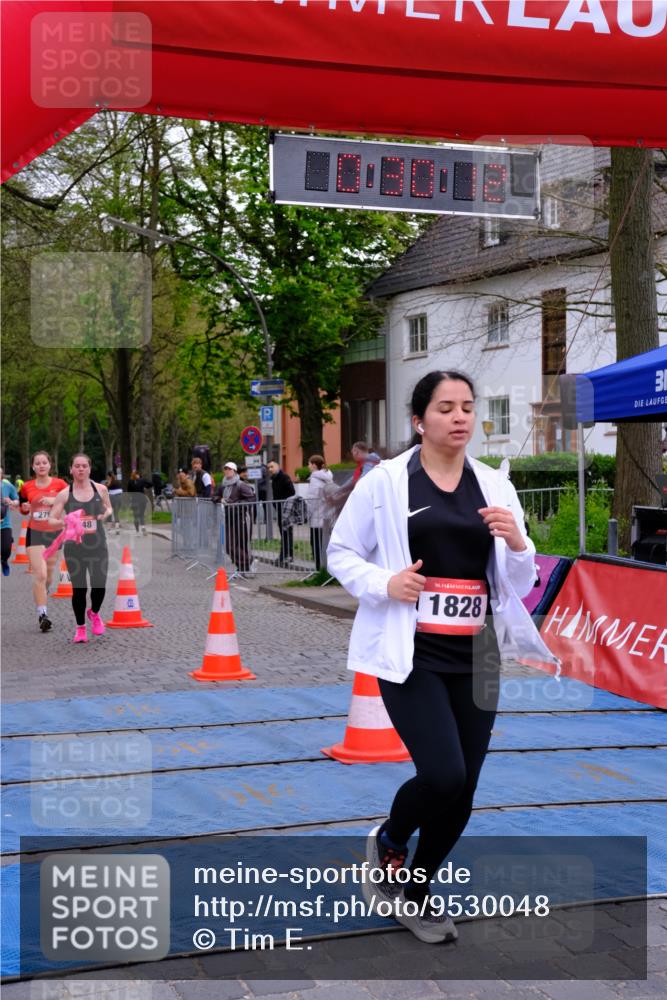 19.04.2026 - Hammer Lauf Tim E. http://msf.ph/oto/9530048 19.04.2026 10:15:20 Ziel 227, 279, 563, 733, 948, 1053, 1230, 1640, 1828 meine-sportfotos.de