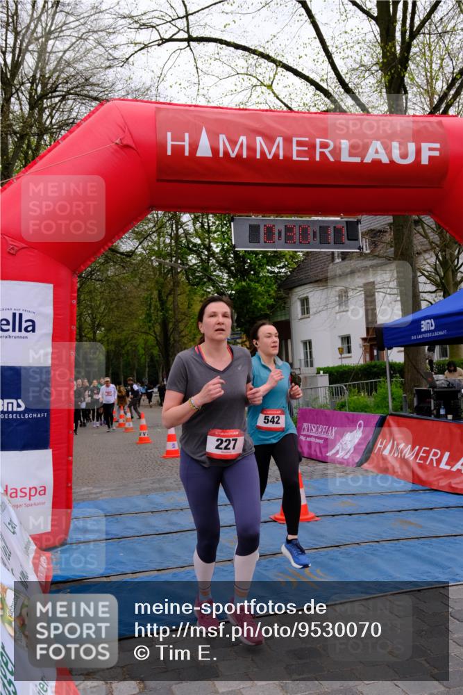 19.04.2026 - Hammer Lauf Tim E. http://msf.ph/oto/9530070 19.04.2026 10:15:25 Ziel 227, 279, 733, 948, 1640, 1828 meine-sportfotos.de