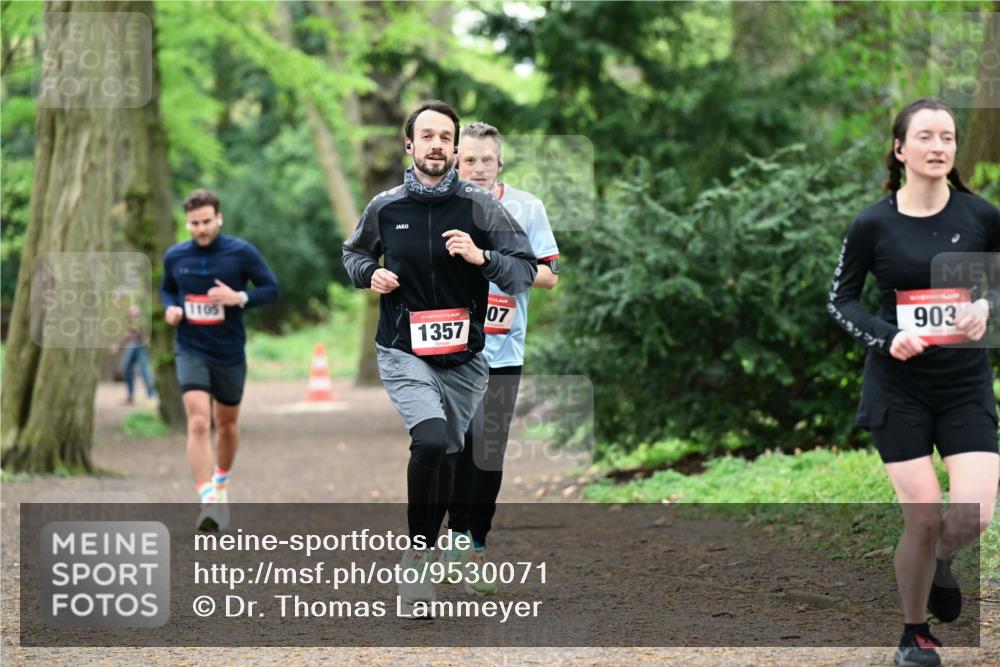 19.04.2026 - Hammer Lauf Dr. Thomas Lammeyer http://msf.ph/oto/9530071 19.04.2026 10:05:16 Laufen 1105, 1357, 903 meine-sportfotos.de