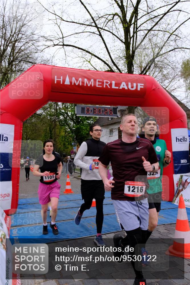 19.04.2026 - Hammer Lauf Tim E. http://msf.ph/oto/9530122 19.04.2026 10:15:34 Ziel 241, 321, 324, 325, 753, 786, 1101, 1215, 1216, 1793, 1921 meine-sportfotos.de