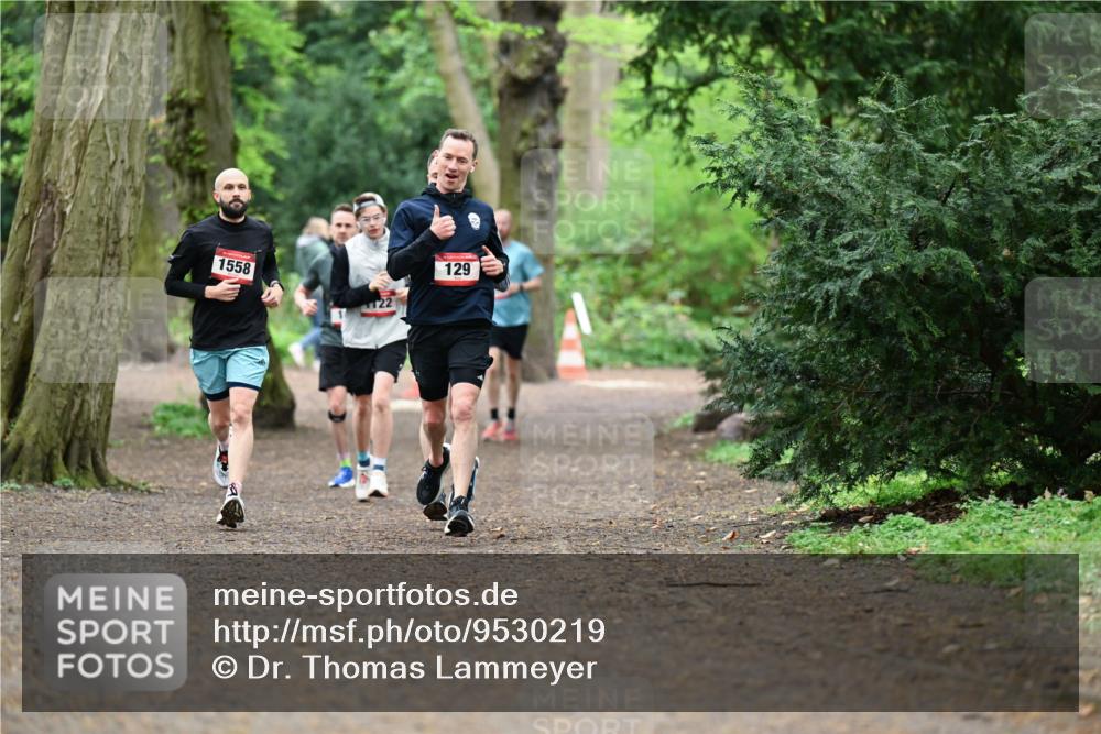 19.04.2026 - Hammer Lauf Dr. Thomas Lammeyer http://msf.ph/oto/9530219 19.04.2026 10:05:47 Laufen 1558, 129 meine-sportfotos.de
